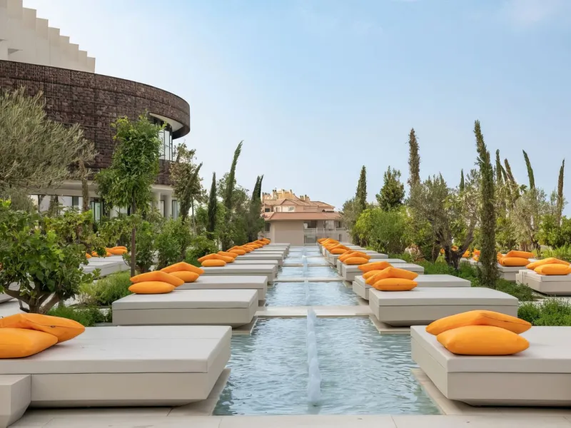 Welcome to an unparalleled opportunity for luxury living on the Costa del Sol. This stunning 3-bedroom, 3-bathroom corner garden residence, showcasing a private and garden within a prestigious gated community. As you step inside, you'll be greeted by a sp