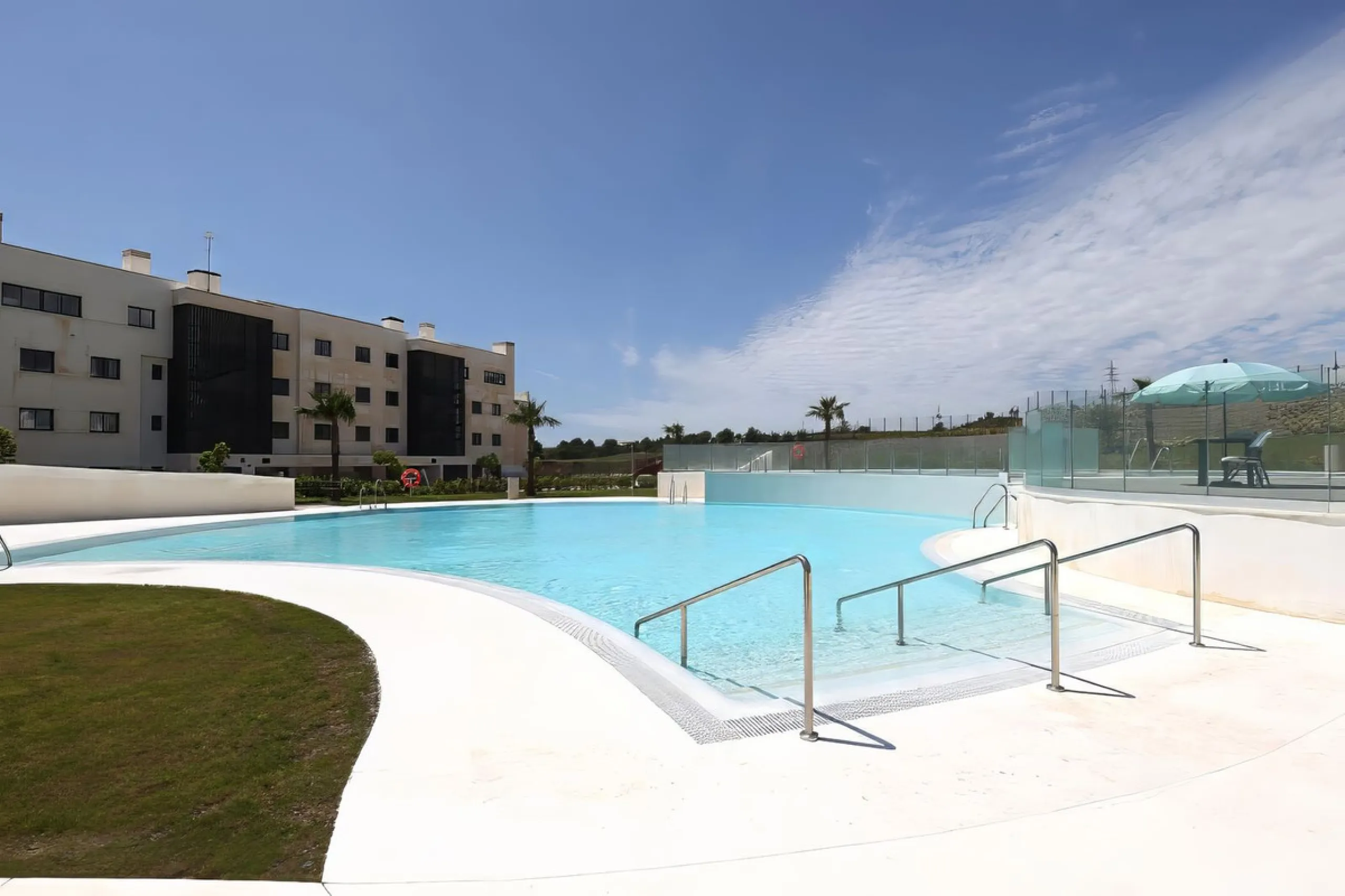 Welcome to an unparalleled opportunity for luxury living on the Costa del Sol. This stunning 3-bedroom, 3-bathroom corner garden residence, showcasing a private and garden within a prestigious gated community. As you step inside, you'll be greeted by a sp