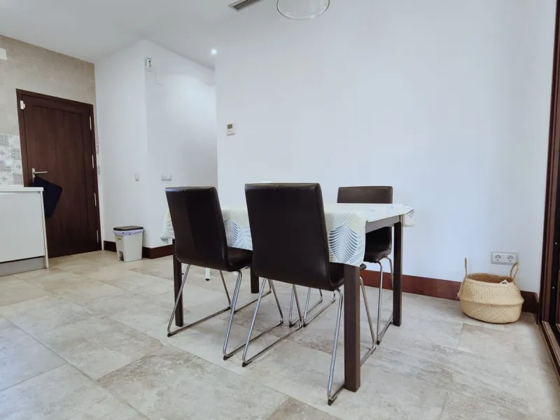 Discover this stunning Mediterranean-style home, located just a few meters from the sea. This charming residence offers an unbeatable location, with restaurants nearby and a seaside promenade within easy walking distance. The house features five spacious 