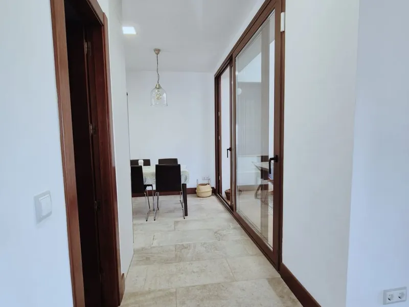 Discover this stunning Mediterranean-style home, located just a few meters from the sea. This charming residence offers an unbeatable location, with restaurants nearby and a seaside promenade within easy walking distance. The house features five spacious 
