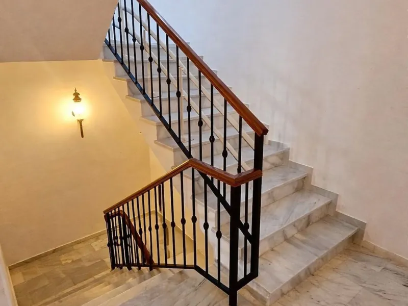 House - Detached Villa в продаже в Mijas, Málaga. В доме 4 спален и 4 ванных комнат. Площадь дома 377 м². Площадь участка 1220 м²