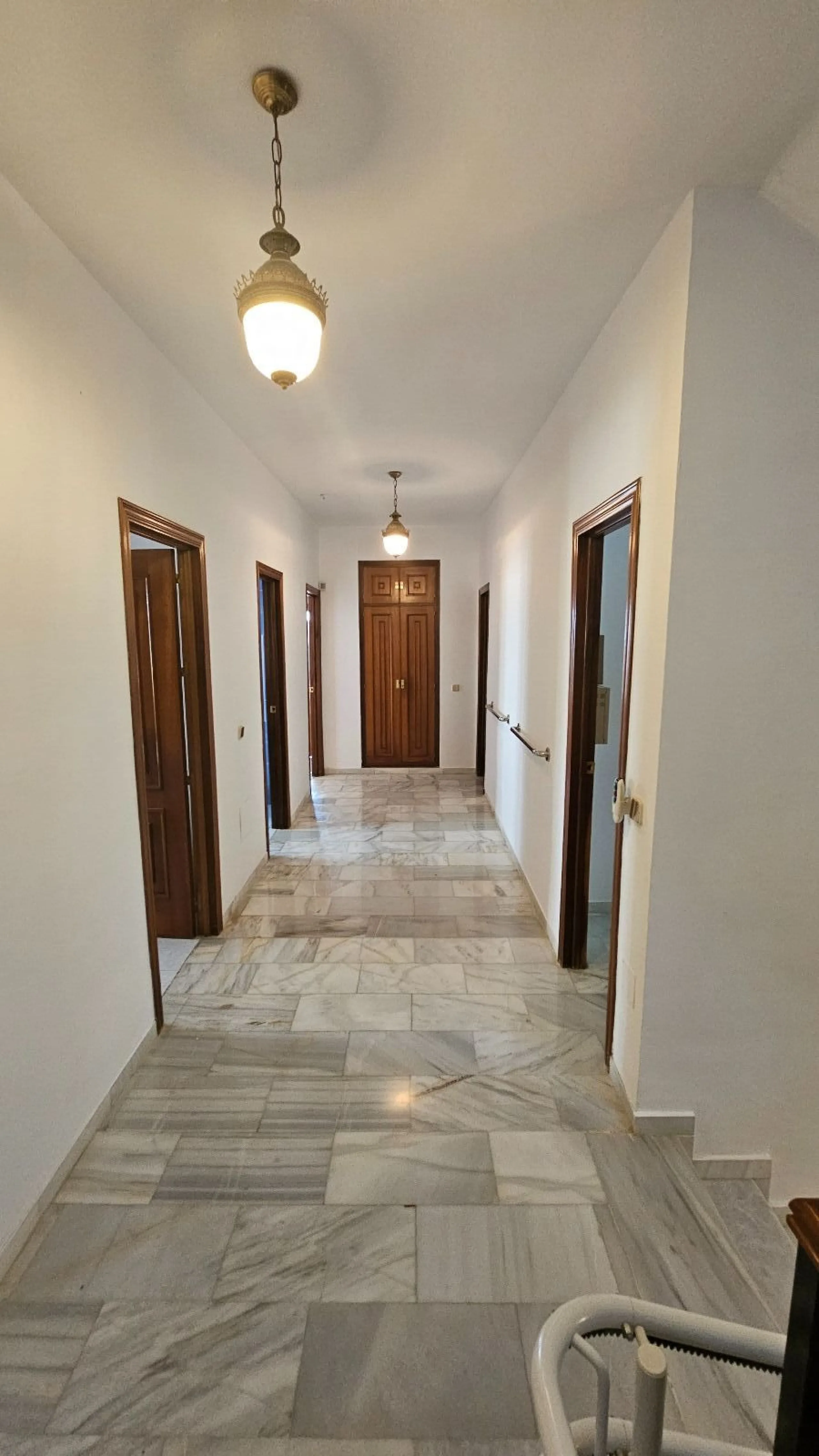 House - Detached Villa в продаже в Mijas, Málaga. В доме 4 спален и 4 ванных комнат. Площадь дома 377 м². Площадь участка 1220 м²