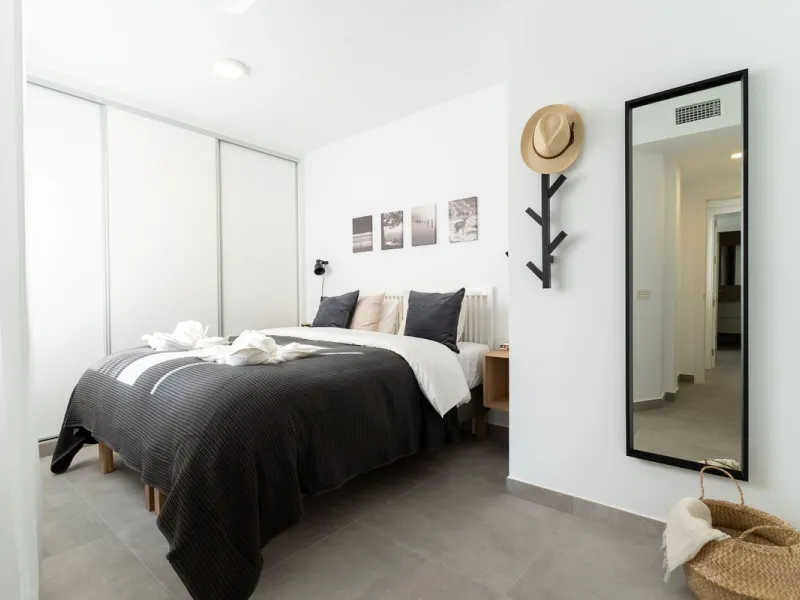 Commercial - Apartment Complex в продаже в Mijas, Málaga. В доме 17 спален и 16 ванных комнат. Площадь дома 851 м²