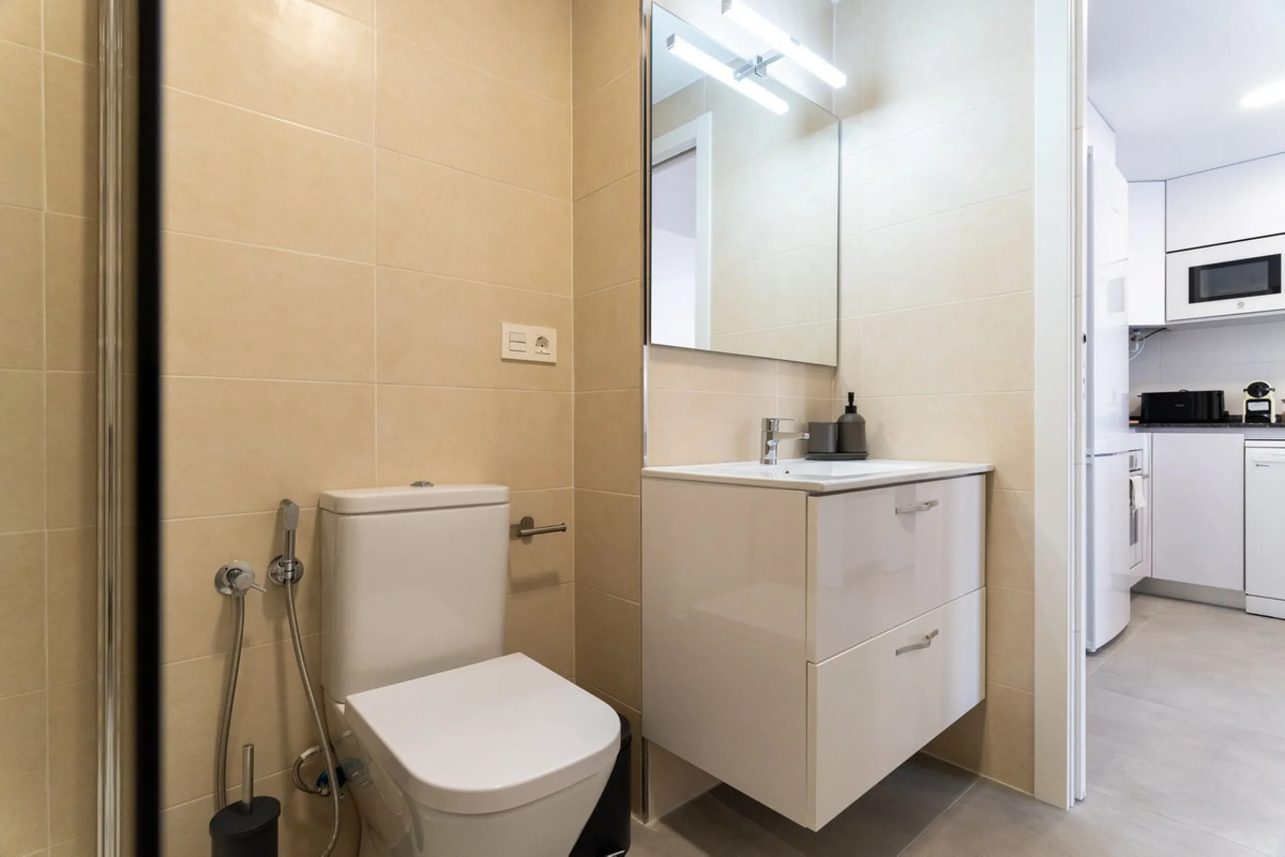 Commercial - Apartment Complex в продаже в Mijas, Málaga. В доме 17 спален и 16 ванных комнат. Площадь дома 851 м²