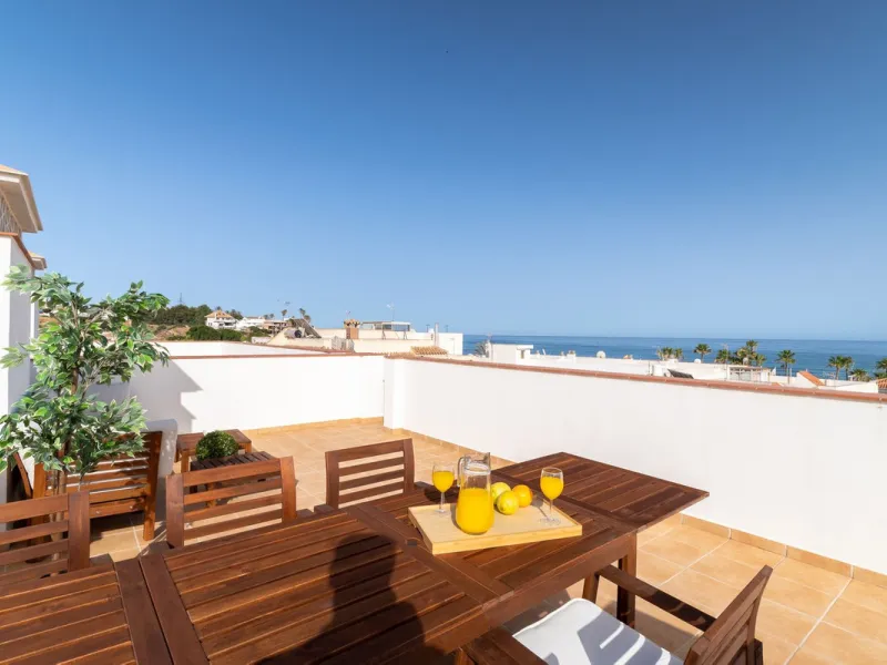 Commercial - Apartment Complex в продаже в Mijas, Málaga. В доме 17 спален и 16 ванных комнат. Площадь дома 851 м²
