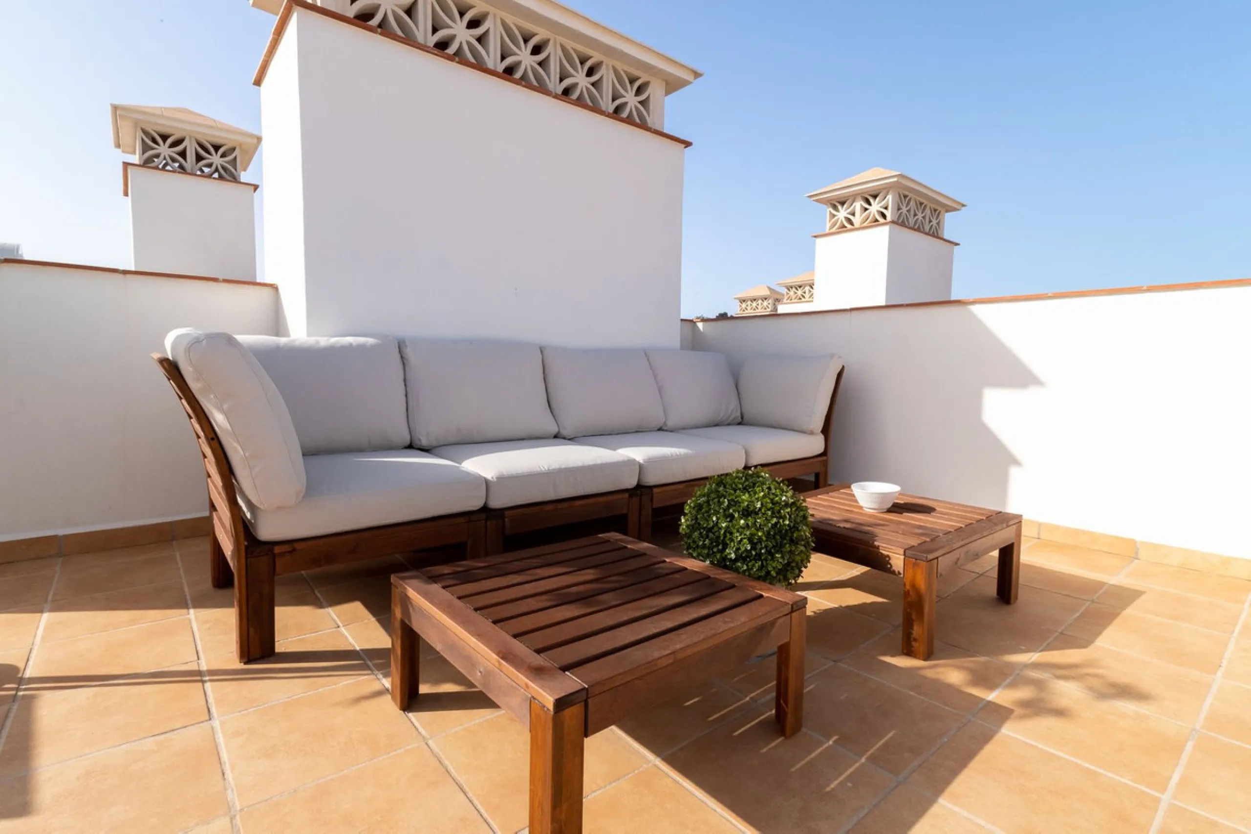 Commercial - Apartment Complex в продаже в Mijas, Málaga. В доме 17 спален и 16 ванных комнат. Площадь дома 851 м²