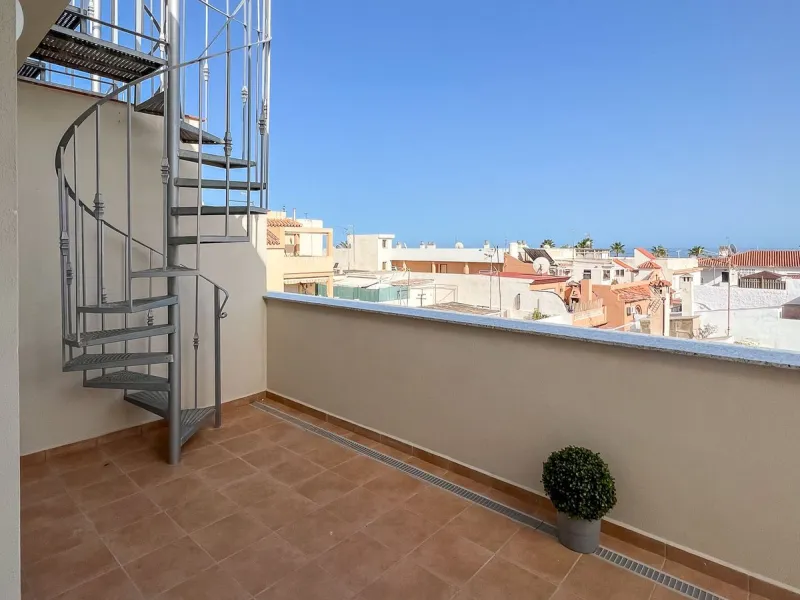 Commercial - Apartment Complex в продаже в Mijas, Málaga. В доме 17 спален и 16 ванных комнат. Площадь дома 851 м²