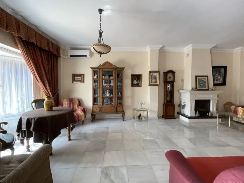 Grand Spanish House for Sale in the Heart of Nerja