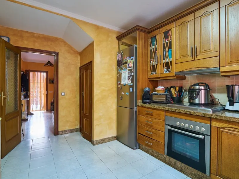 Fantastic semi-detached house in the heart of La Cala de Mijas, just a few steps from the beach!!