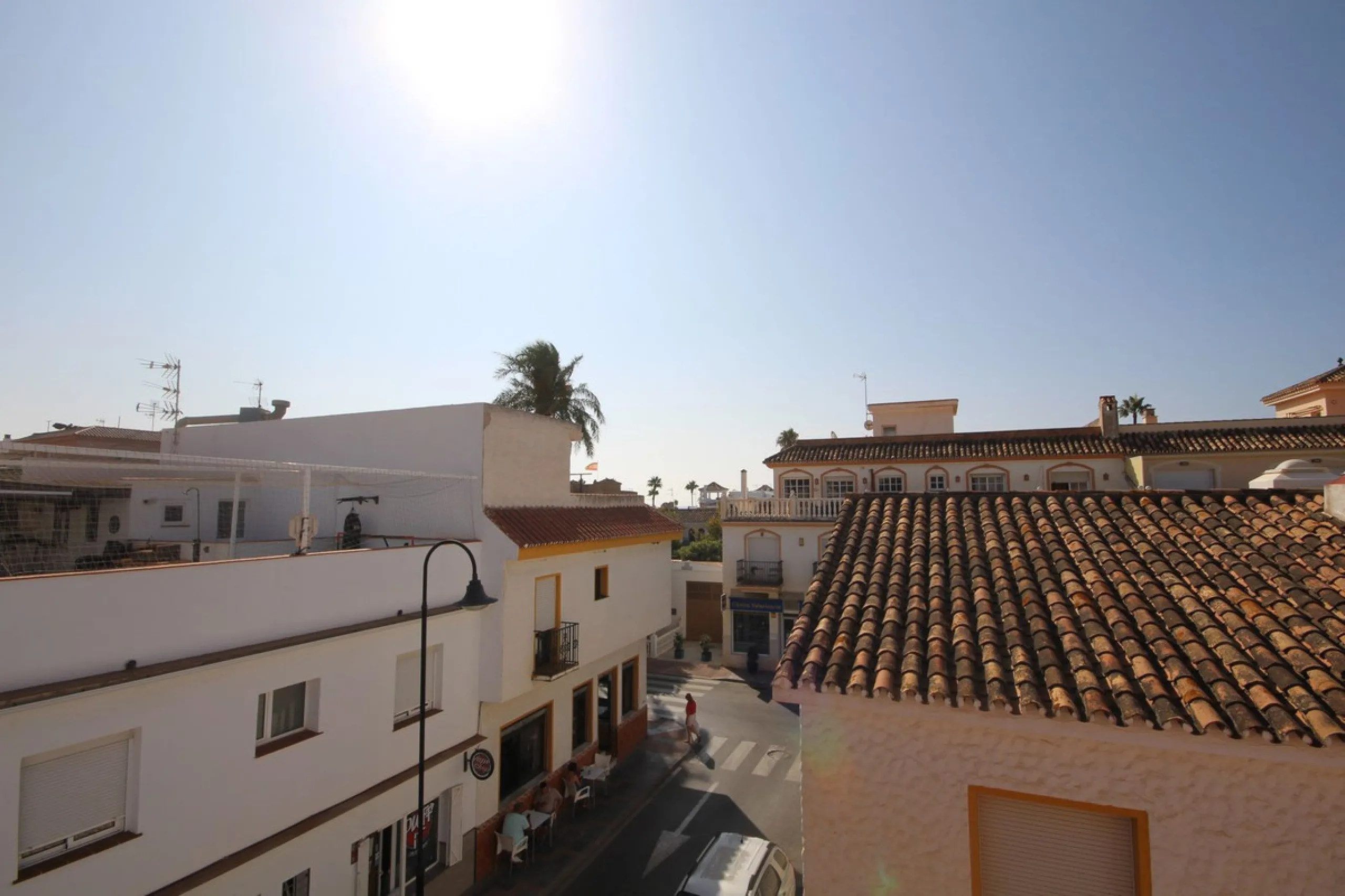 Fantastic semi-detached house in the heart of La Cala de Mijas, just a few steps from the beach!!