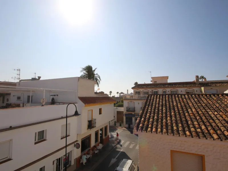 Fantastic semi-detached house in the heart of La Cala de Mijas, just a few steps from the beach!!