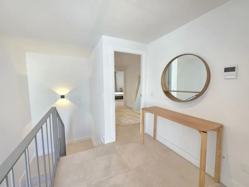 BRAND NEW LUXURY SEMI-DETACHED HOUSE - An exclusive semi-detached house (never used) with private garden set in a contemporary architectural style complex nestled in the heart of El Chaparral pine wood. This luxury property offers well distributed interio