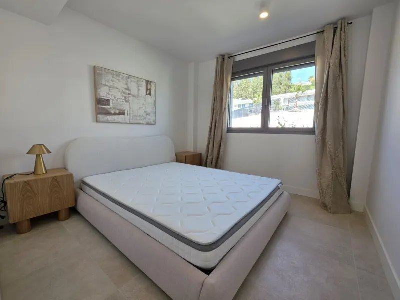 BRAND NEW LUXURY SEMI-DETACHED HOUSE - An exclusive semi-detached house (never used) with private garden set in a contemporary architectural style complex nestled in the heart of El Chaparral pine wood. This luxury property offers well distributed interio