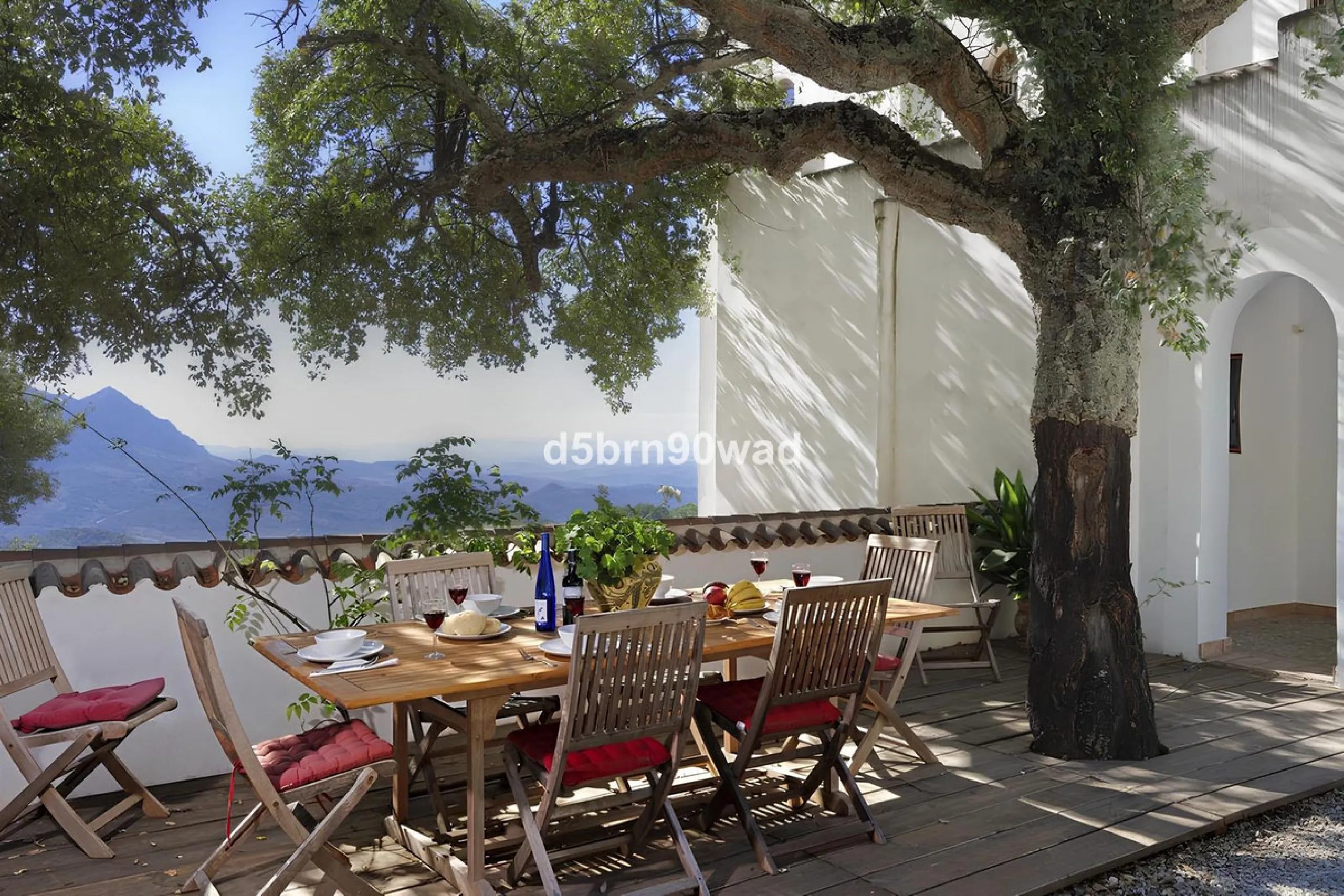House - Detached Villa в продаже в Gaucín, Málaga. В доме 4 спален и 4 ванных комнат. Площадь дома 713 м². Площадь участка 33000 м²