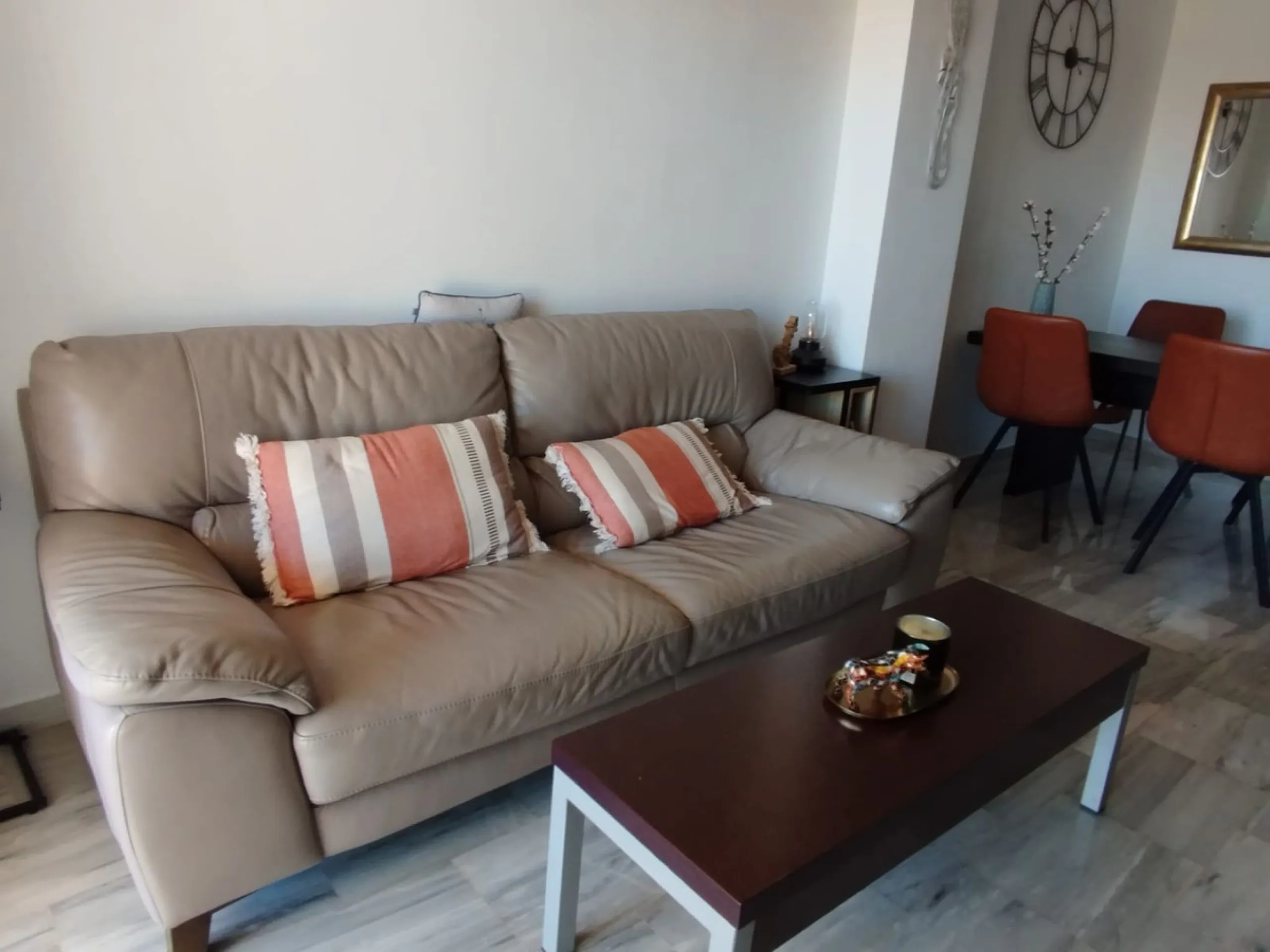 Stylish and Well-Planned Apartment with Sea Views and Tourist License