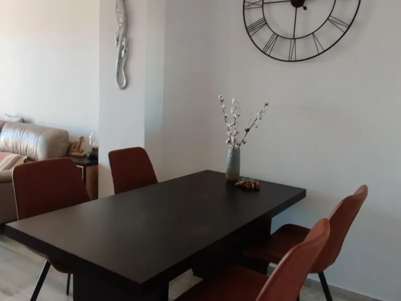 Stylish and Well-Planned Apartment with Sea Views and Tourist License