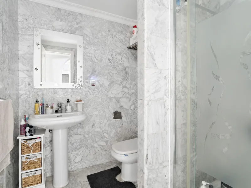 Apartment - Middle Floor Apartment в продаже в Mijas, Málaga. В доме 2 спален и 2 ванных комнат. Площадь дома 105 м²