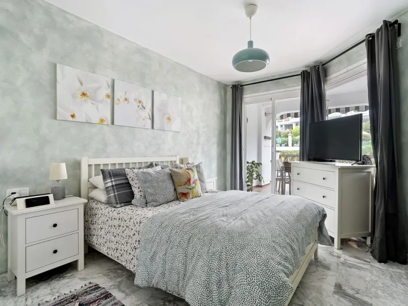 Apartment - Middle Floor Apartment в продаже в Mijas, Málaga. В доме 2 спален и 2 ванных комнат. Площадь дома 105 м²
