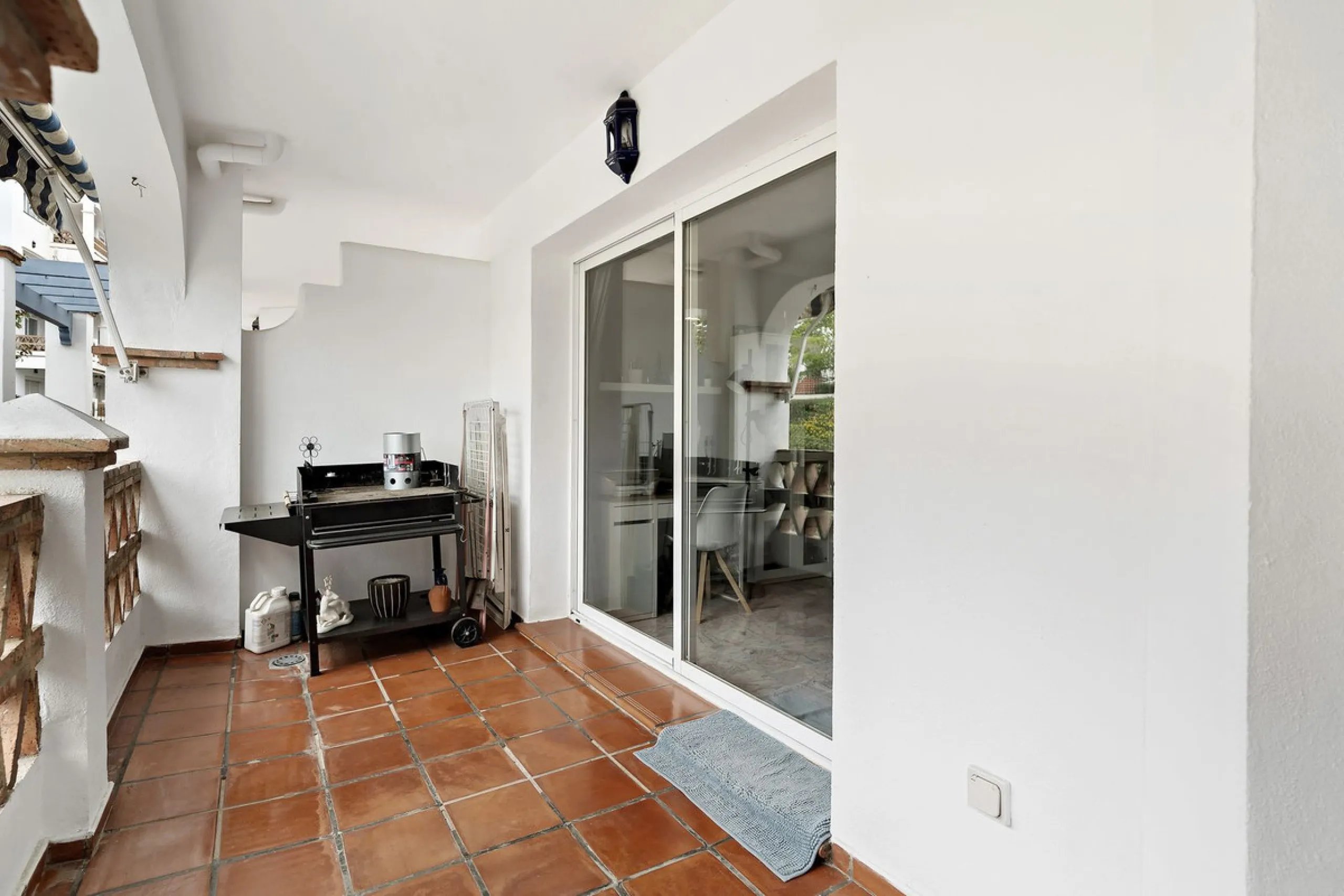 Apartment - Middle Floor Apartment в продаже в Mijas, Málaga. В доме 2 спален и 2 ванных комнат. Площадь дома 105 м²