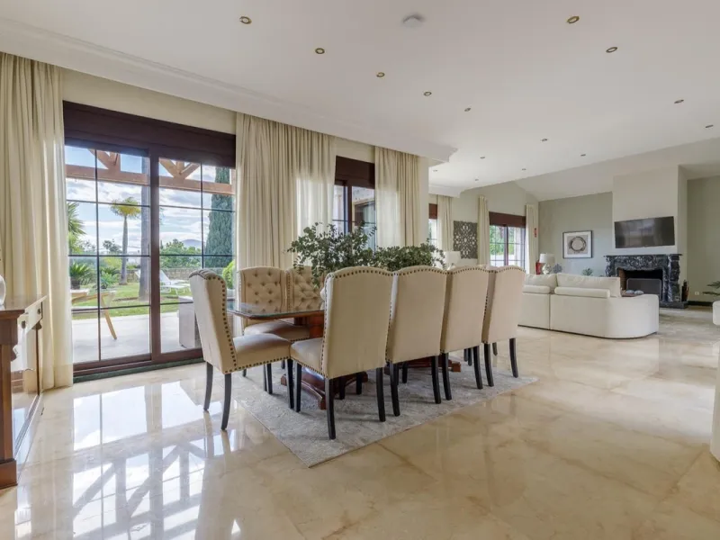 VILLA AT THE BEST PRICE IN MIJAS GOLF