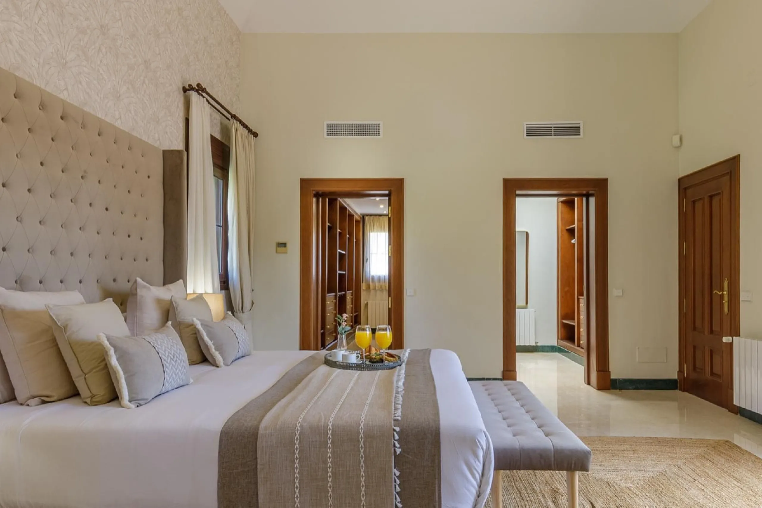 VILLA AT THE BEST PRICE IN MIJAS GOLF