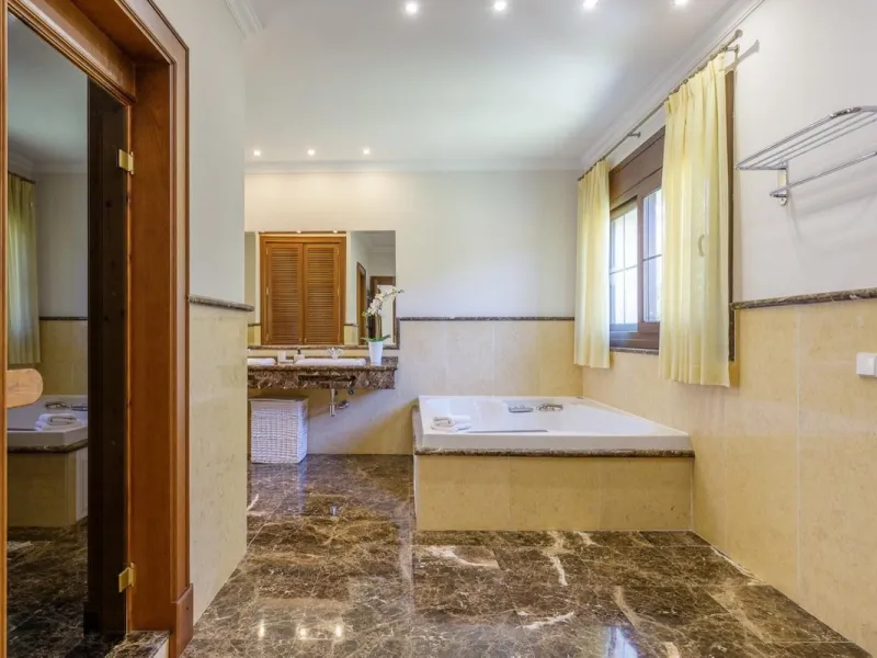 VILLA AT THE BEST PRICE IN MIJAS GOLF