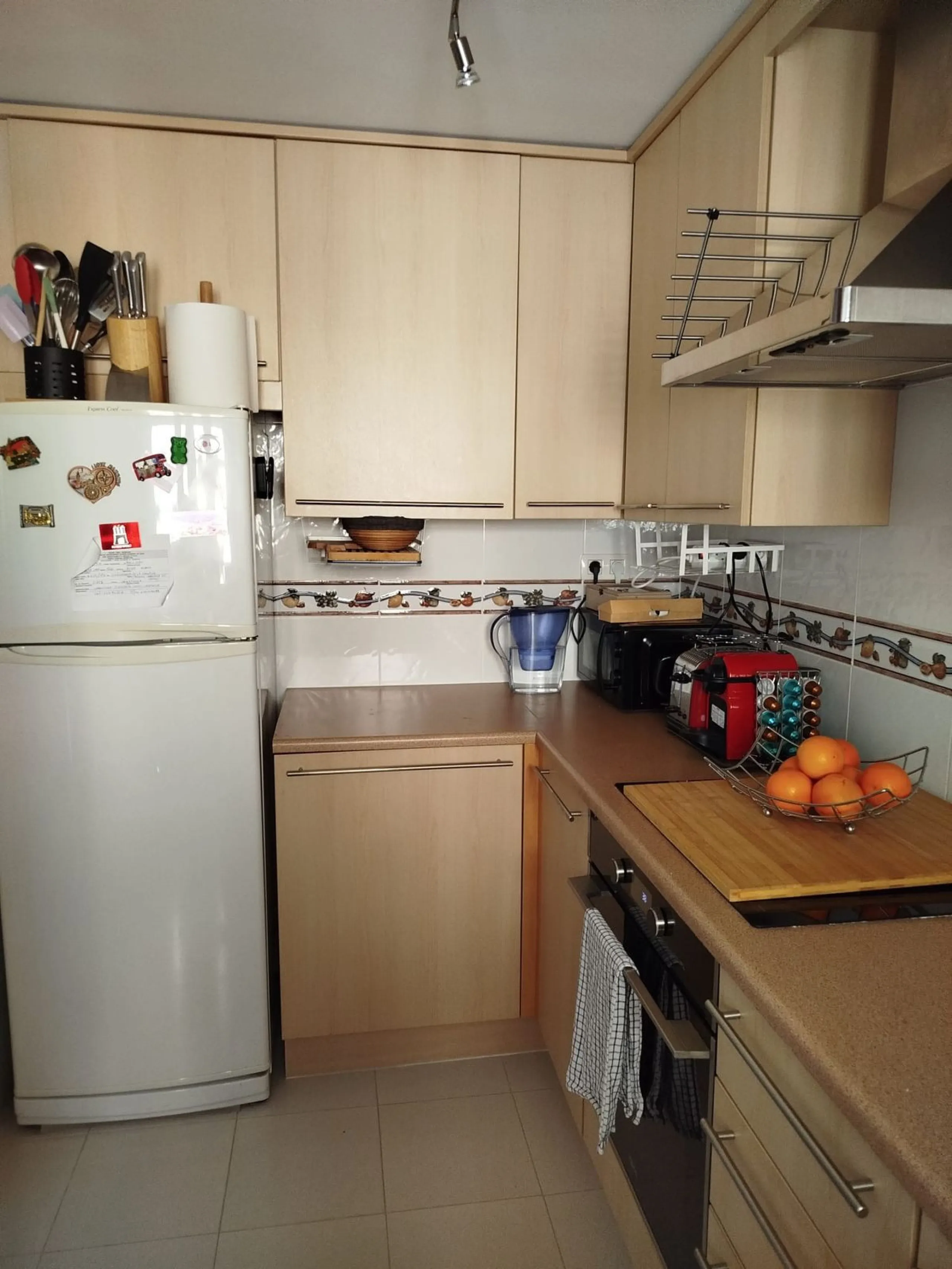 Stylish and Well-Planned Apartment with Sea Views and Tourist License