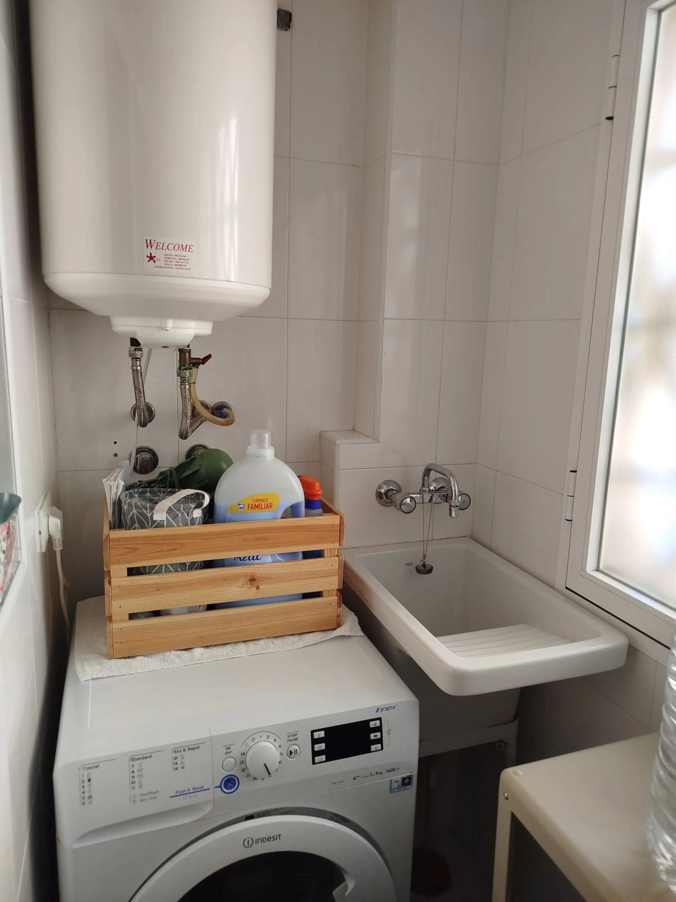 Stylish and Well-Planned Apartment with Sea Views and Tourist License