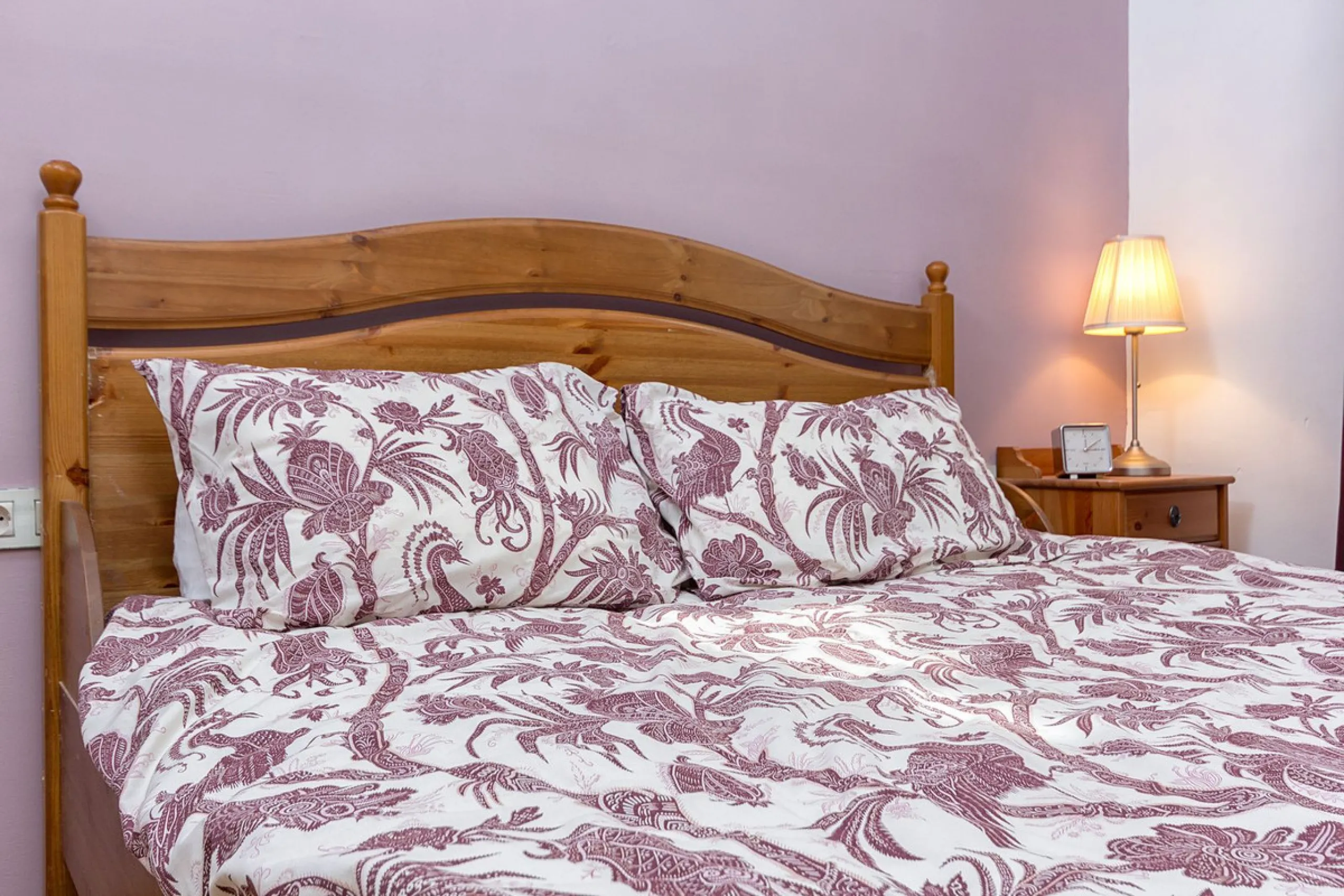 We are delighted to present this stunning city centre apartment, Casa 1880, a 19th-century gem located just a short stroll from Plaza de la Constitución in Malaga Centro. This exceptional property offers two bedrooms, one bathroom, an office, and a cozy l