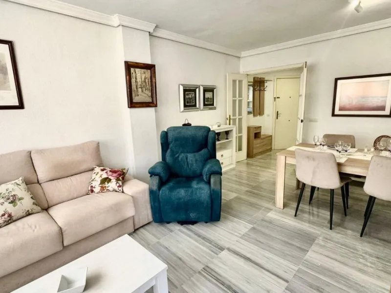 Modern 2-Bedroom Apartment – Excellent Location in Torremolinos