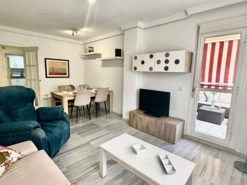 Modern 2-Bedroom Apartment – Excellent Location in Torremolinos