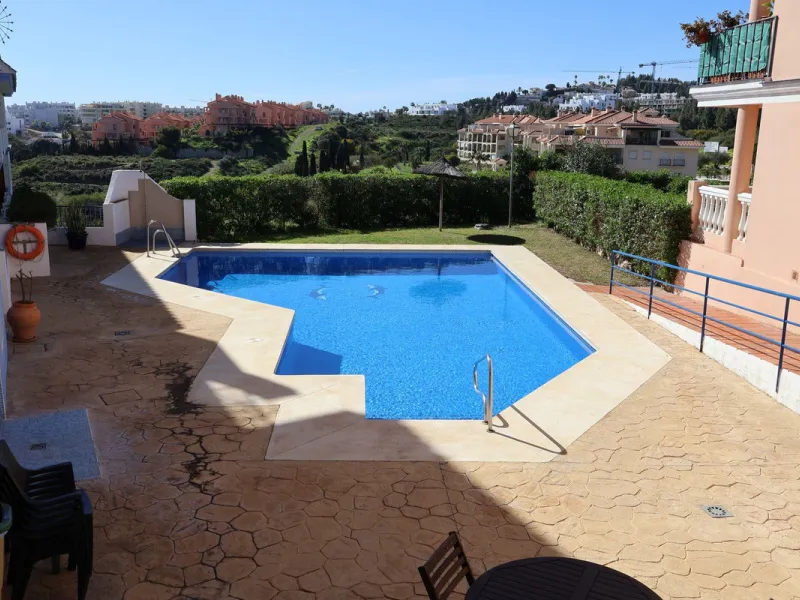 Stylish and Well-Planned Apartment with Sea Views and Tourist License