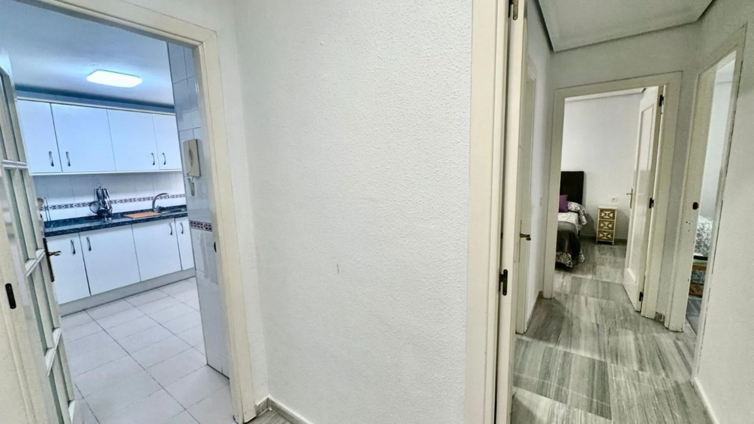 Modern 2-Bedroom Apartment – Excellent Location in Torremolinos