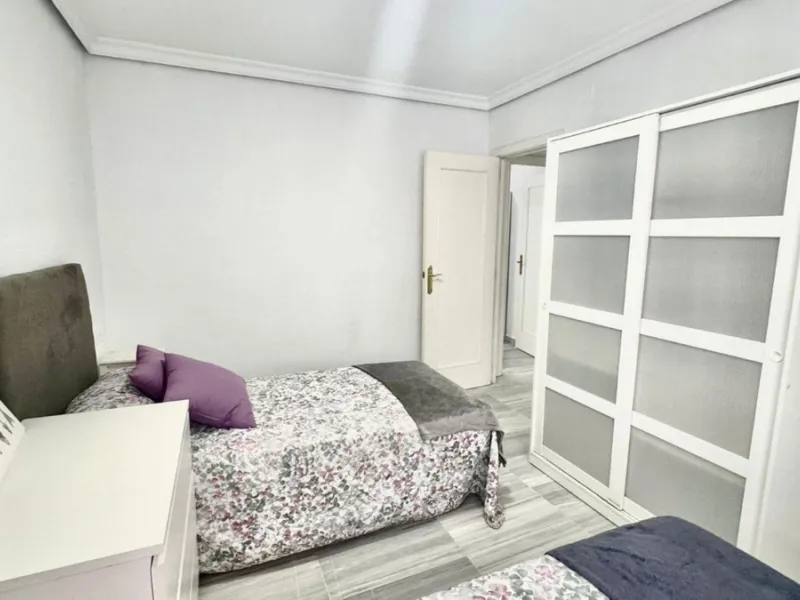 Modern 2-Bedroom Apartment – Excellent Location in Torremolinos