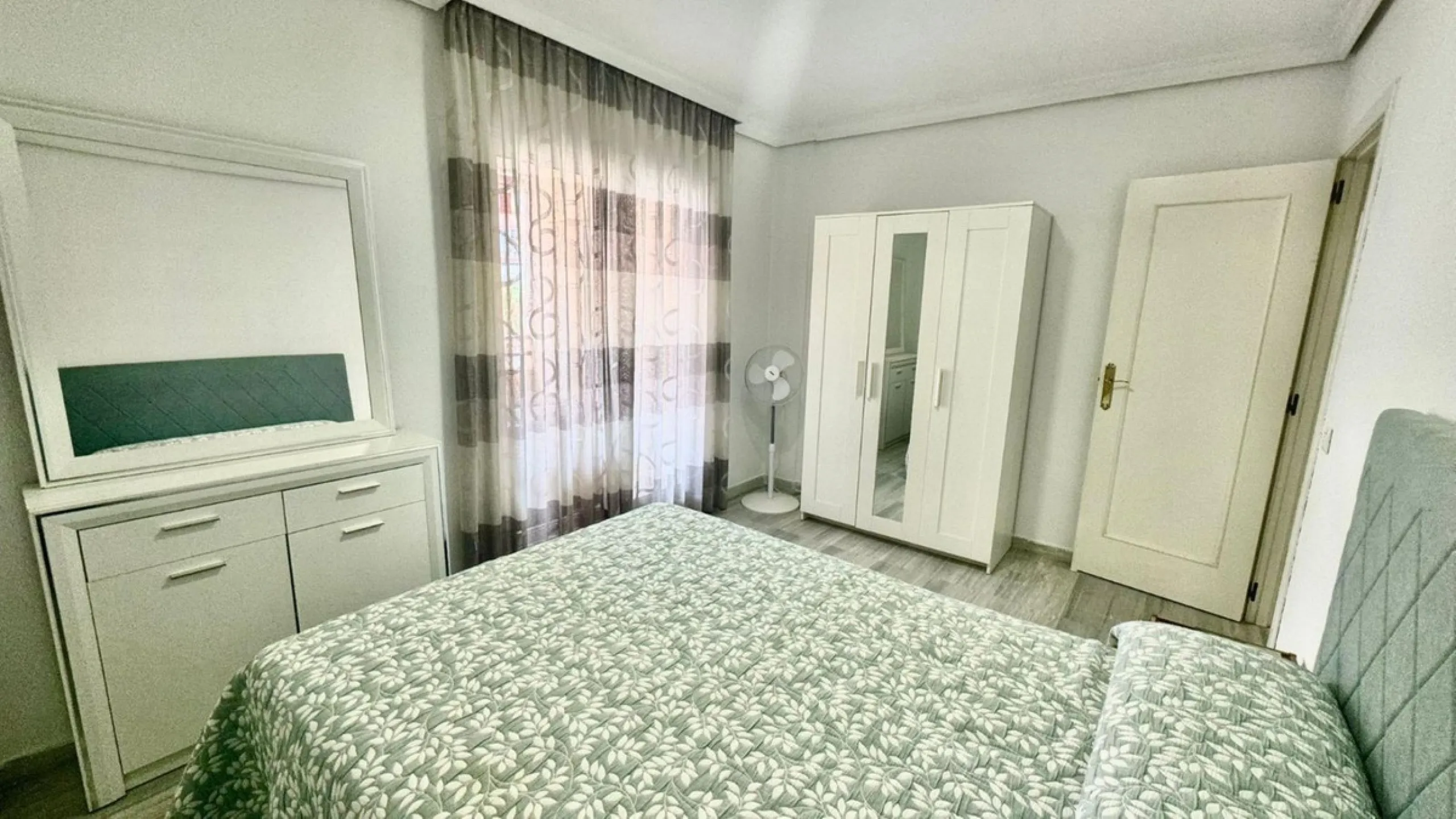 Modern 2-Bedroom Apartment – Excellent Location in Torremolinos