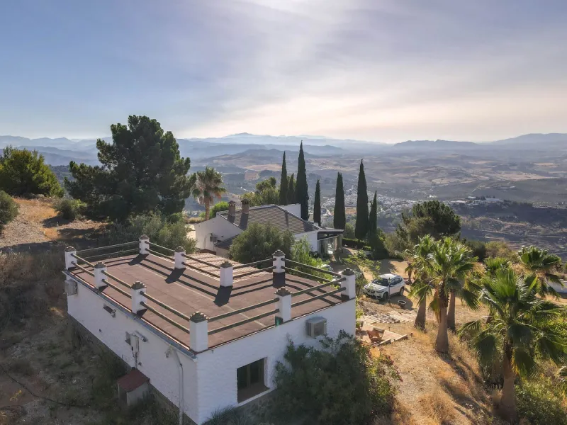 Detached Finca with Separate Accommodation
