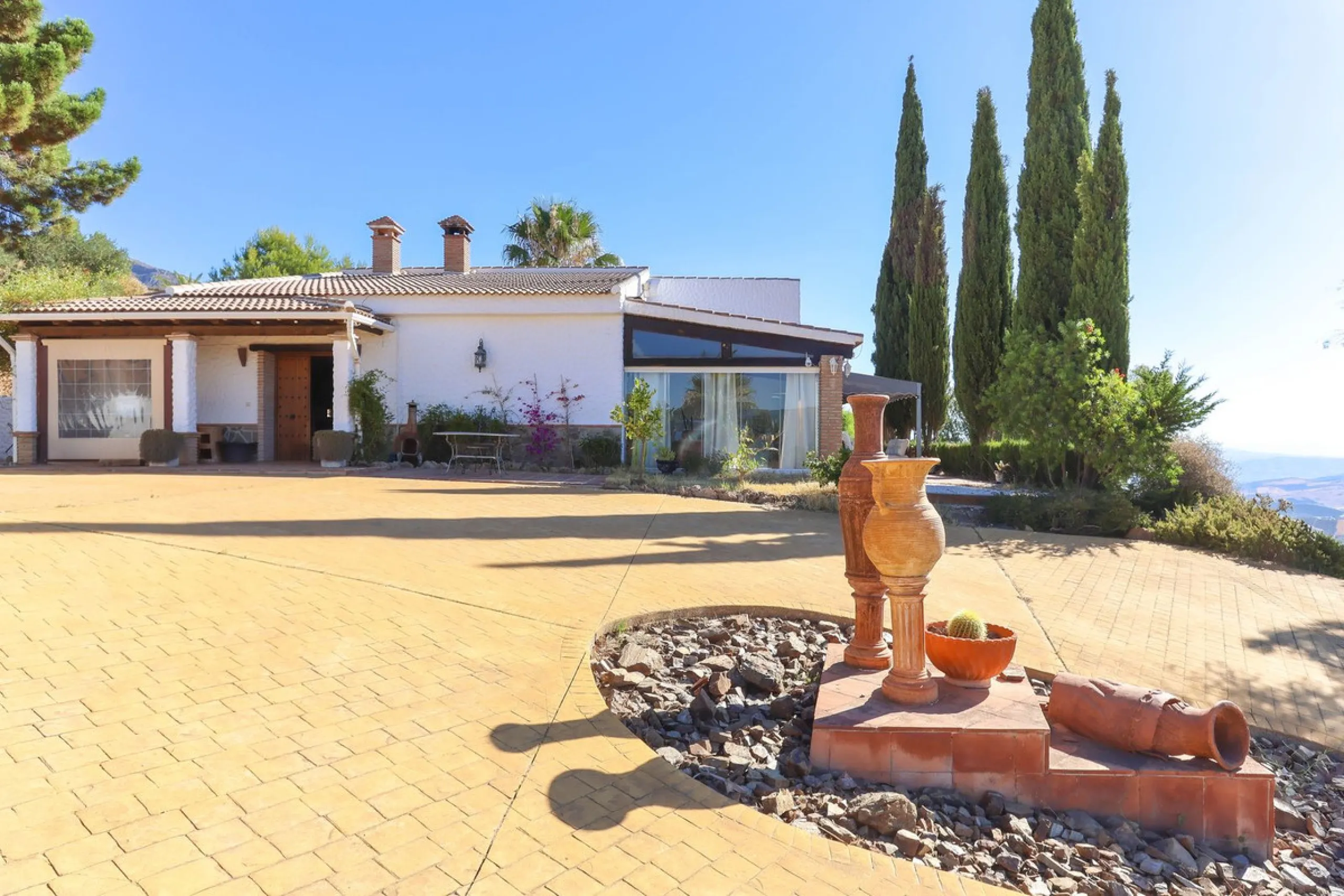 Detached Finca with Separate Accommodation