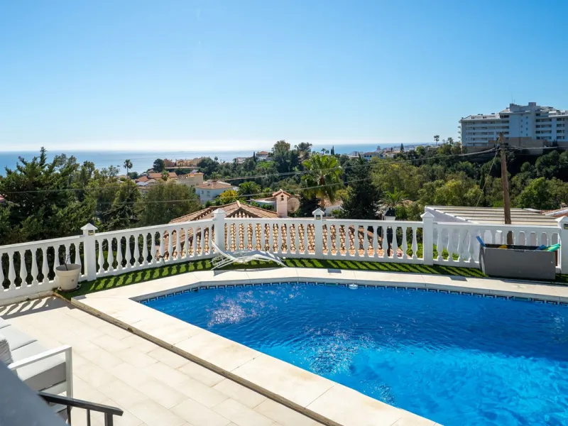 Torreblanca Detached Villa: The Stage for Your Next Chapter