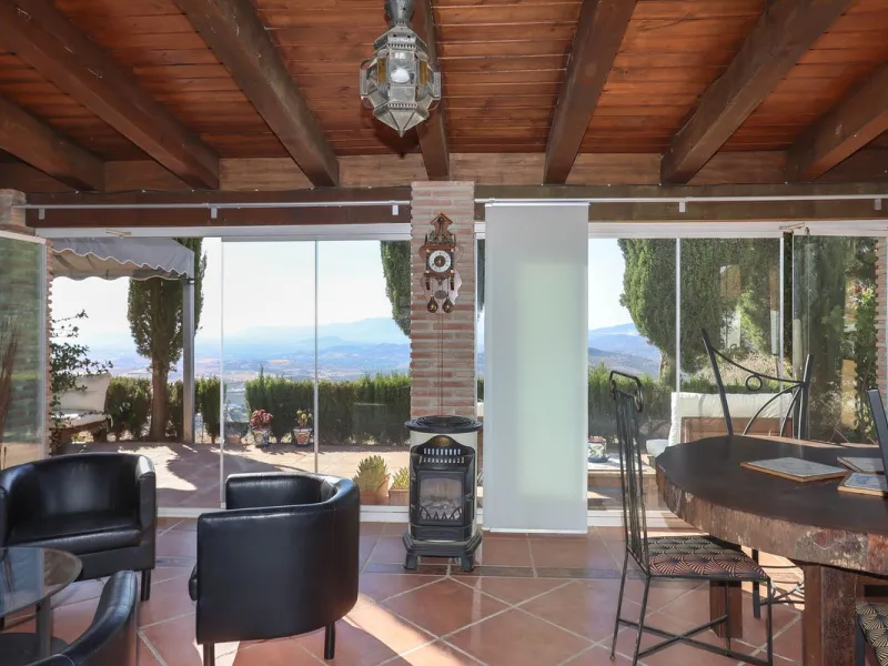 Detached Finca with Separate Accommodation