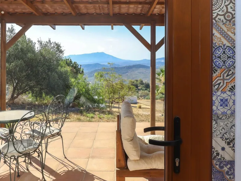 Detached Finca with Separate Accommodation