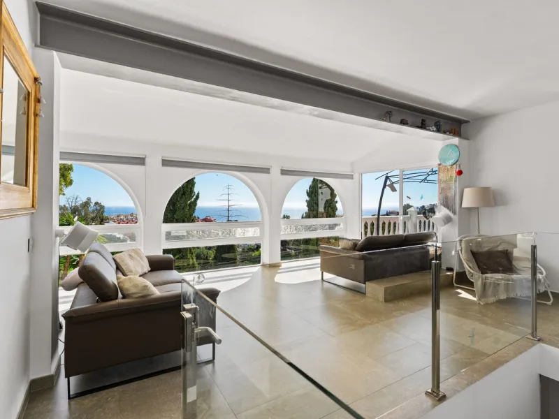 Torreblanca Detached Villa: The Stage for Your Next Chapter