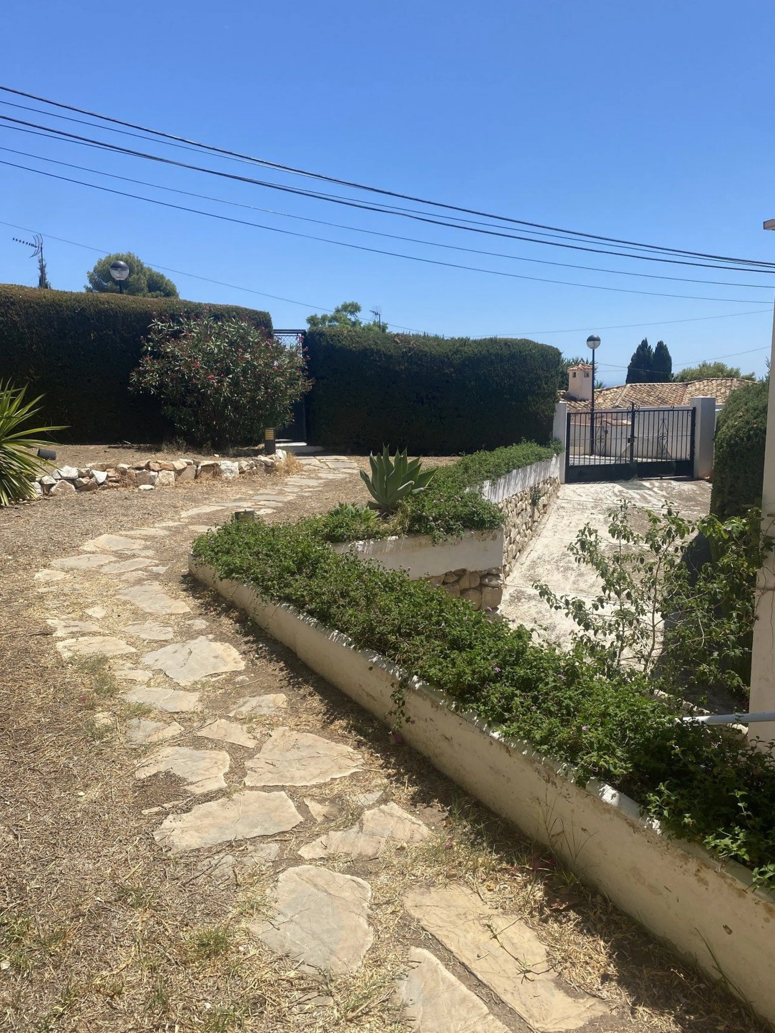DETACHED VILLA TO REFORM IN THE BEAUTIFUL - LA CAPELLANIA, BENALMADENA! Has LPO!