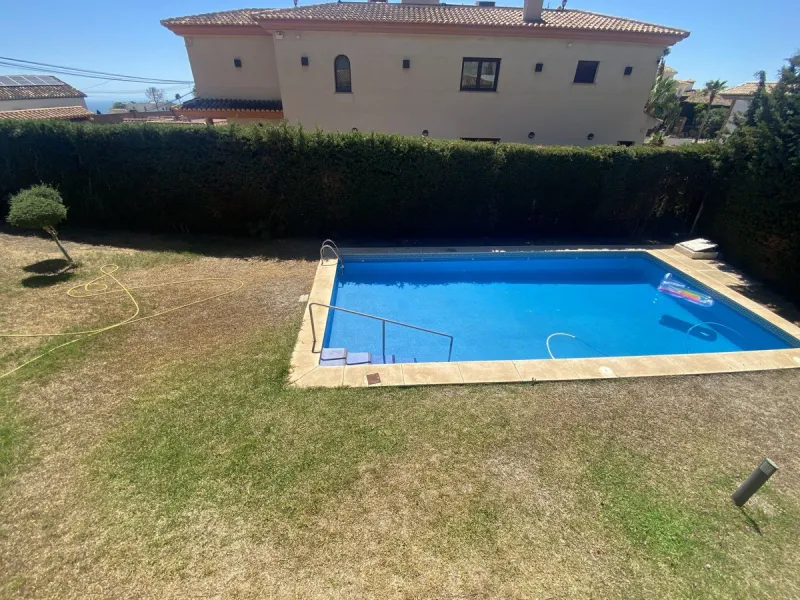 DETACHED VILLA TO REFORM IN THE BEAUTIFUL - LA CAPELLANIA, BENALMADENA! Has LPO!