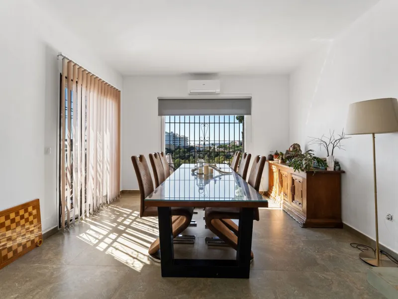 Torreblanca Detached Villa: The Stage for Your Next Chapter