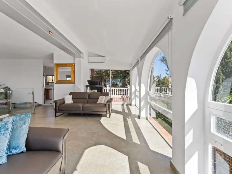 Torreblanca Detached Villa: The Stage for Your Next Chapter