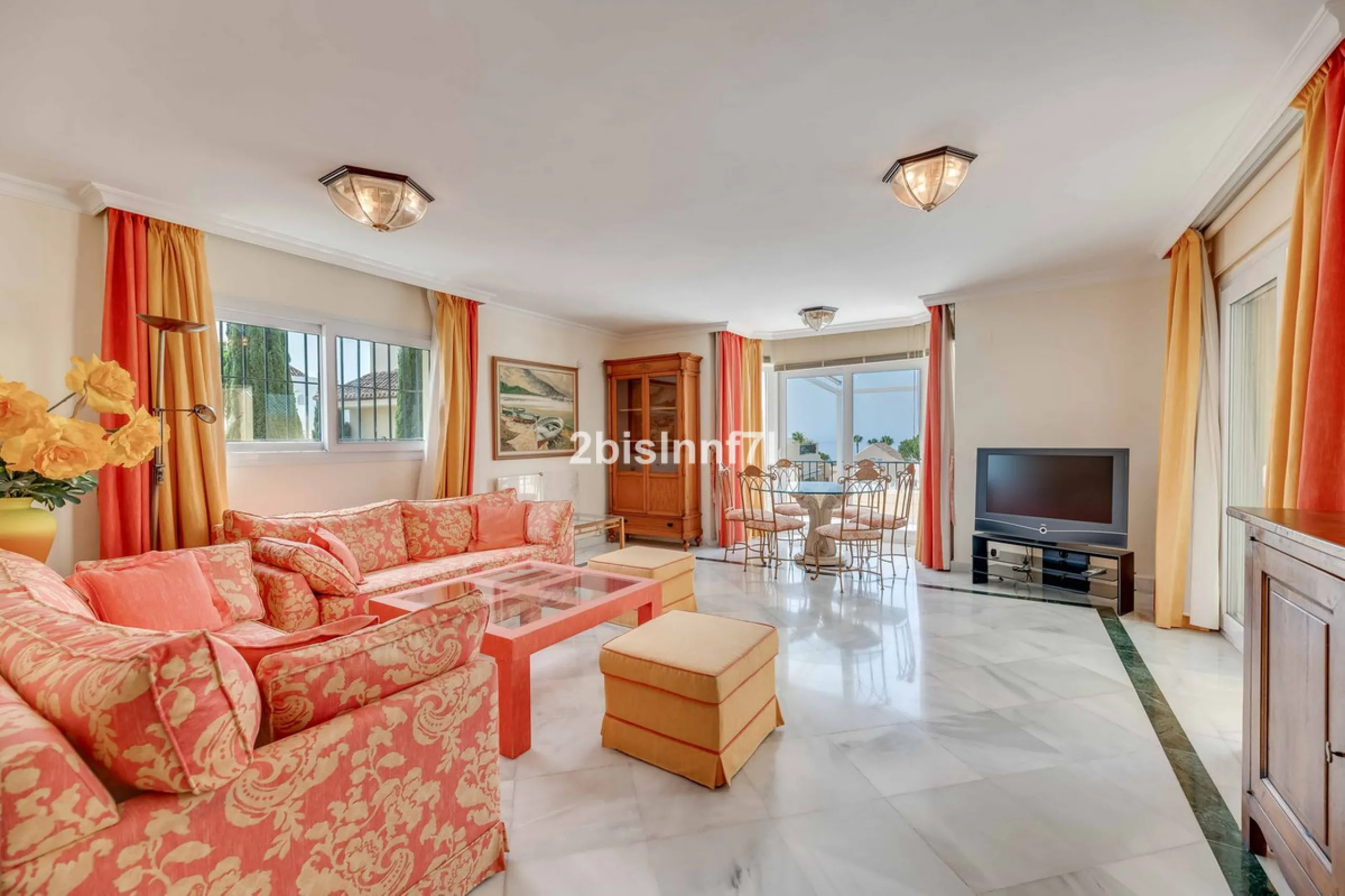 Three-bedroom duplex penthouse for sale in White Pearl Beach II, Elviria