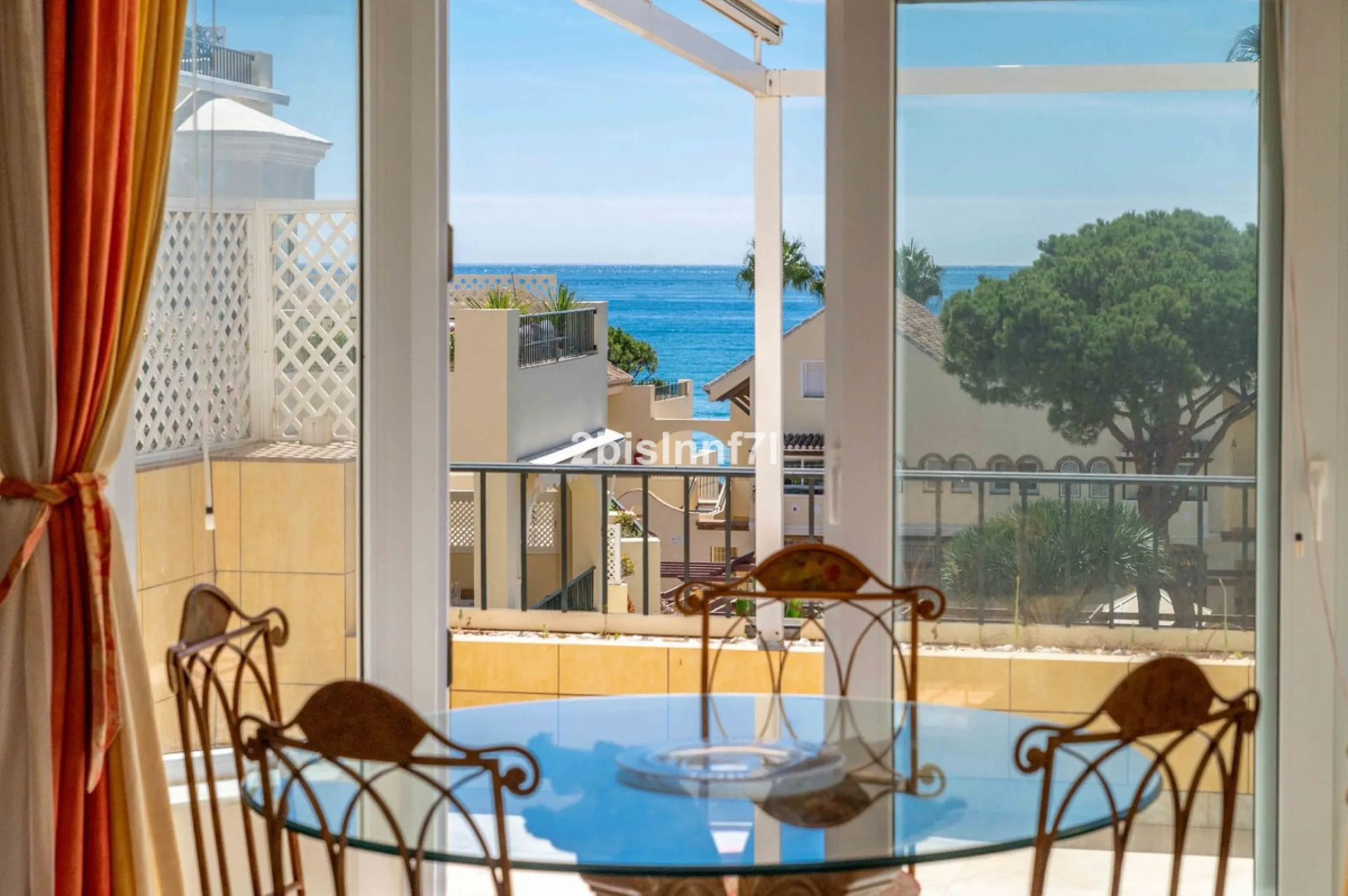 Three-bedroom duplex penthouse for sale in White Pearl Beach II, Elviria