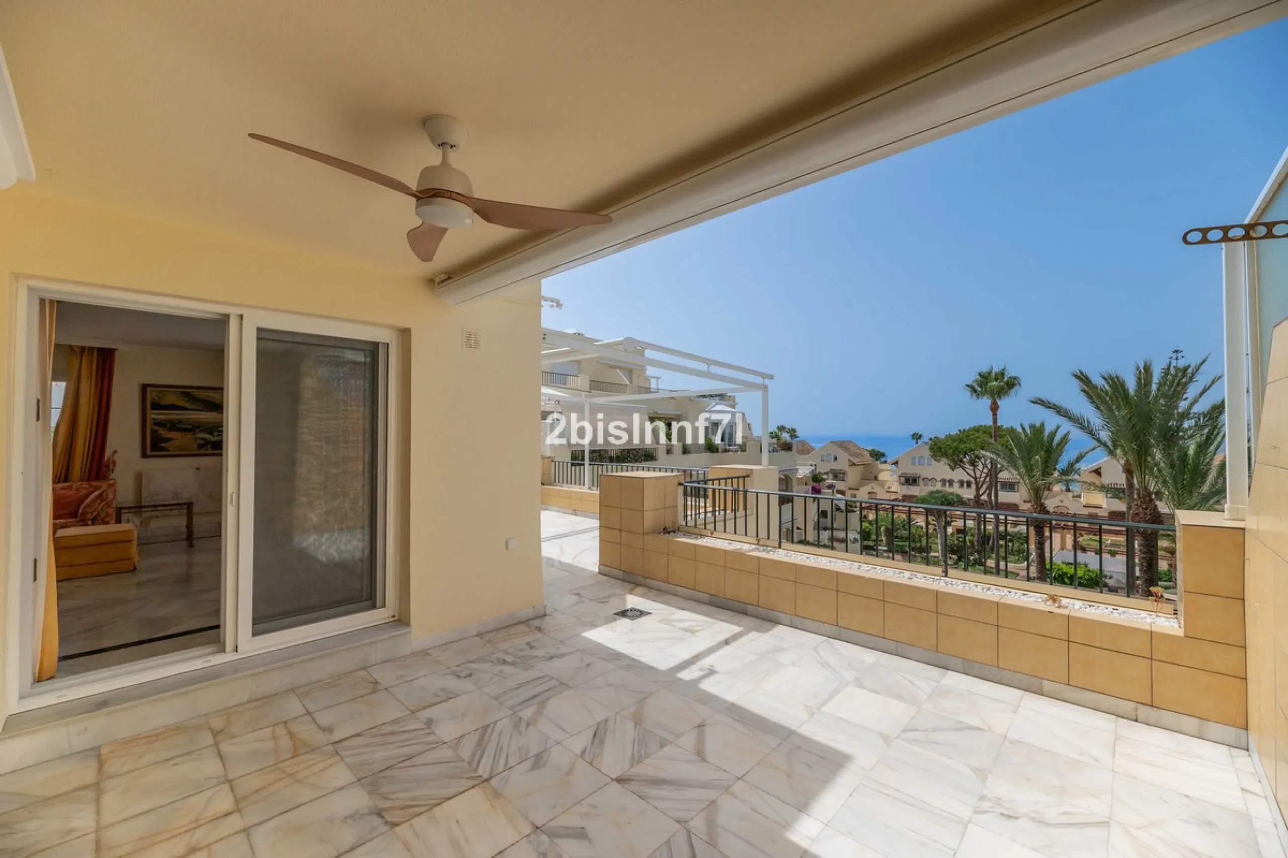 Three-bedroom duplex penthouse for sale in White Pearl Beach II, Elviria