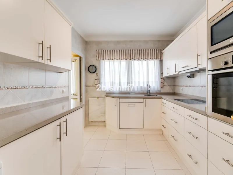 Three-bedroom duplex penthouse for sale in White Pearl Beach II, Elviria