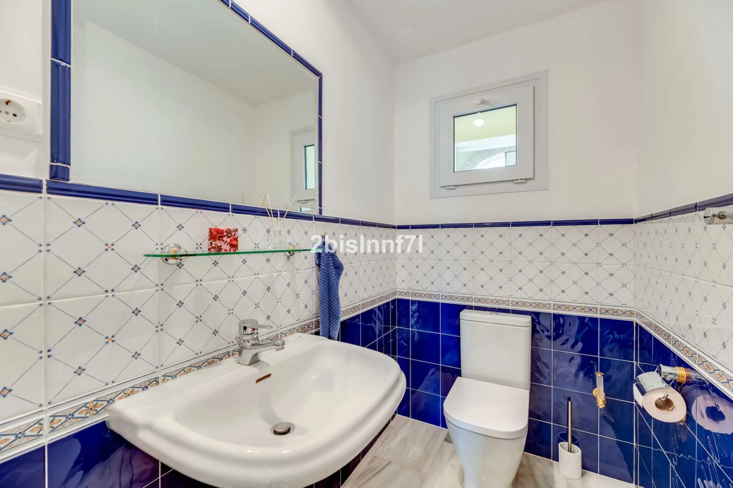Three-bedroom duplex penthouse for sale in White Pearl Beach II, Elviria